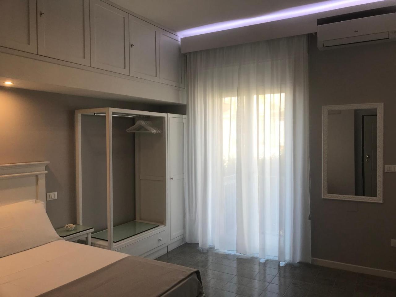 Residenza Corallina โตรเปอา ภายนอก รูปภาพ