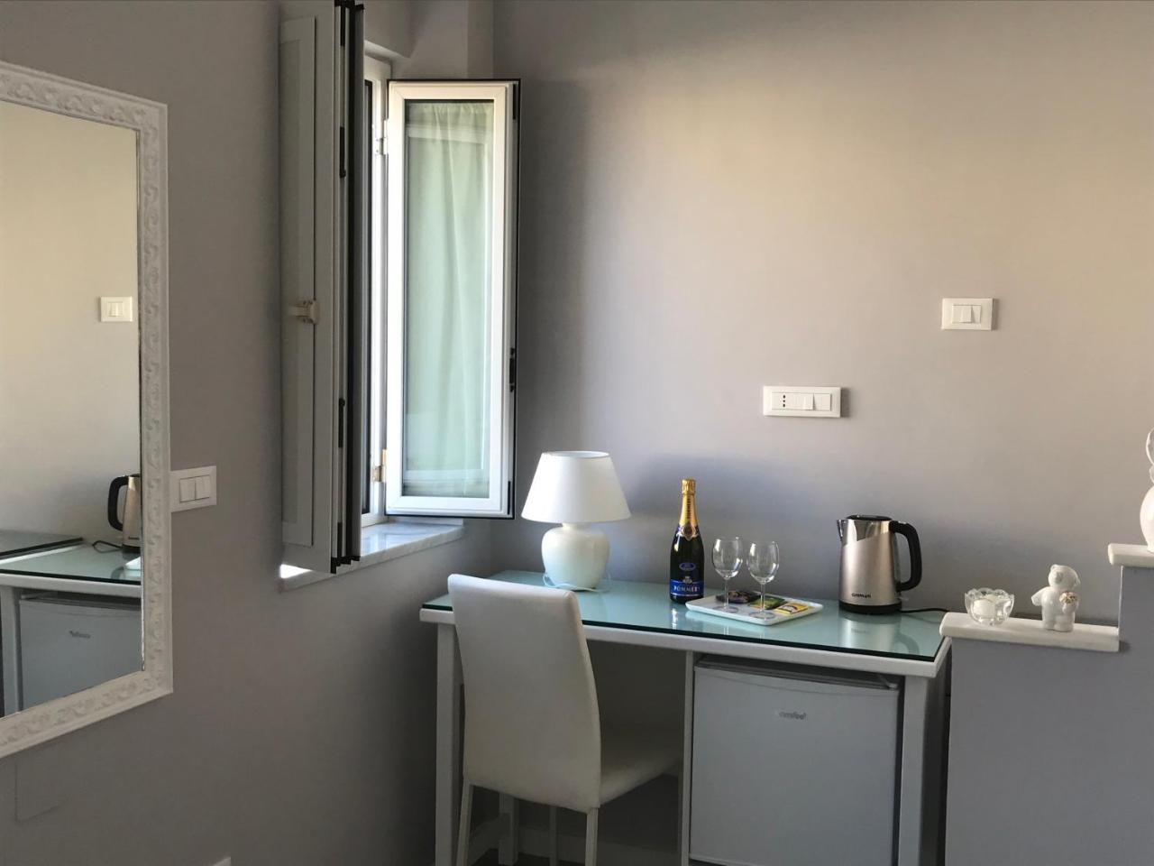Residenza Corallina โตรเปอา ภายนอก รูปภาพ